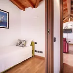 Din Don House Lägenhet Cernobbio